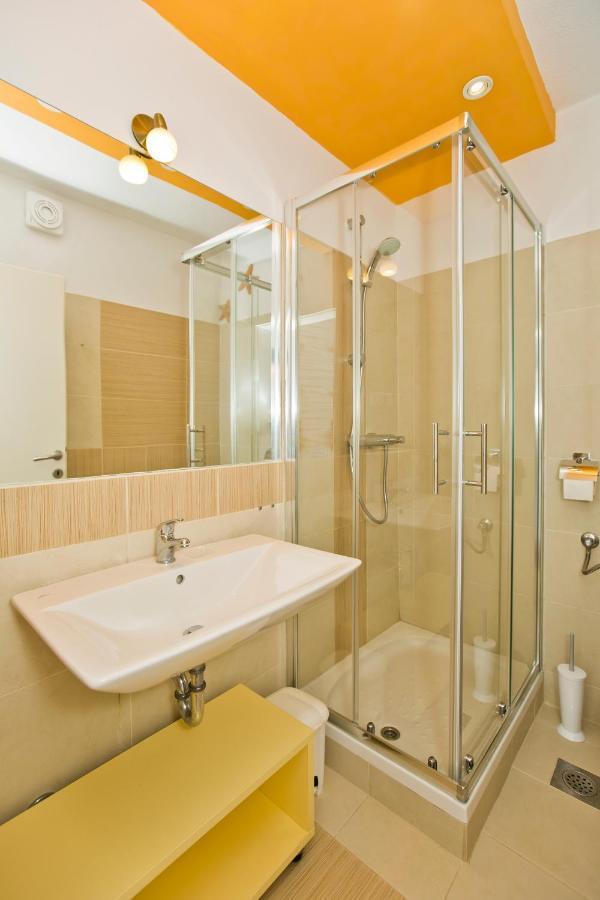Rino Apartment Hvar Town Exterior photo